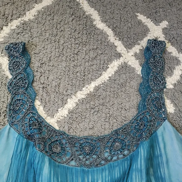 Adrianna Papel Beaded Evening Dress size 12 - Picture 4 of 11